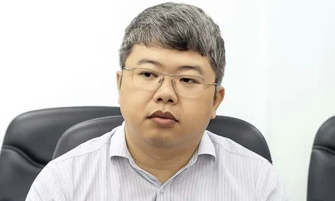 Profile không thể đỉnh hơn của tân Giáo sư trẻ nhất 2025