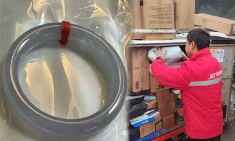 Chủ tiệm gửi vòng ngọc 258 triệu đồng qua đường chuyển phát nhanh, 2 ngày sau khách chỉ nhận được vỏ hộp, công ty vận chuyển tuyên bố: "Chỉ bồi thường 2,9 triệu"