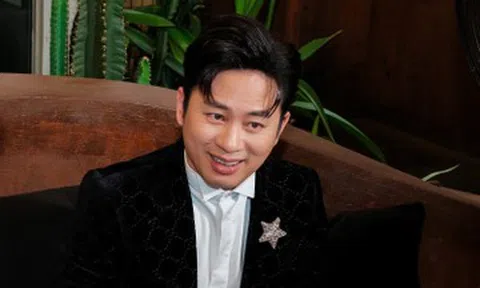 Ca sĩ Tùng Dương: Tôi không còn trẻ, nhan sắc trung bình yếu