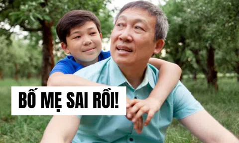 Ngày nào con cũng lén chạy qua nhà ông nội, bà mẹ Hà Nội phát hiện sự thật đau lòng: “Bố mẹ sai quá sai!”