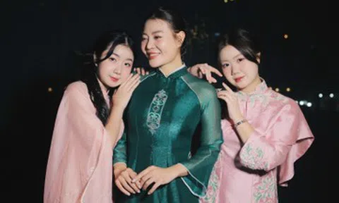 Hai cô con gái xinh đẹp, cao lớn của diễn viên Thanh Hương