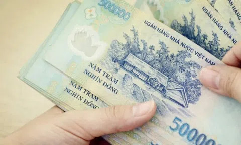 Nhận lương hai nơi, cẩn thận “vướng” thuế thu nhập cá nhân nếu không biết điều này