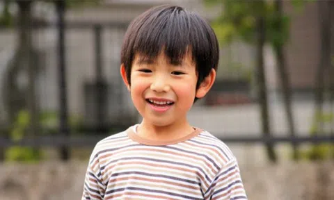 3 đặc điểm của những đứa trẻ được yêu đương thực sự, muốn giấu cũng không giấu nổi!