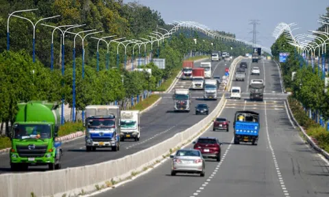 TP.HCM phân làn lại tuyến đường Mỹ Phước - Tân Vạn