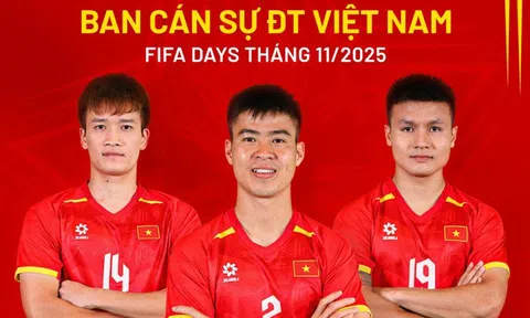 Lộ diện ban cán sự đội tuyển Việt Nam: Duy Mạnh, Quang Hải và một hotboy
