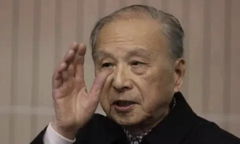 Giáo sư Đại học top đầu châu Á tiết lộ “bí mật vàng”: Cha mẹ chỉ cần nắm 3 "LỎNG", 2 "NGHIÊM", con tự khắc thành người ưu tú