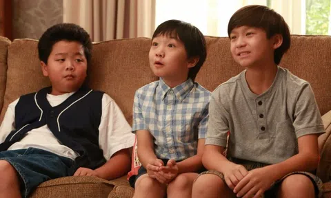 Không mê tín: 4 vị khách này ghé nhà, tương lai gia đình rất tốt đẹp - Cha mẹ nhớ để dạy con "chọn bạn mà chơi"