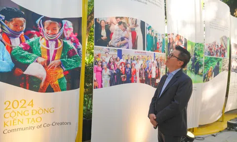 Triển lãm đặc biệt lan tỏa tinh thần kiên trì phụng sự của những “người hùng” bền bỉ cống hiến, tạo ra giá trị cho cộng đồng