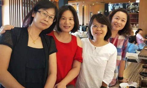 Họp lớp sau 20 năm: Nhìn cách dùng tiền là biết ai thật sự vững – ai chỉ đang cố tỏ ra giàu