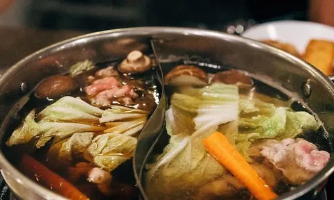 Ăn lẩu nên cho rau trước hay thịt trước?