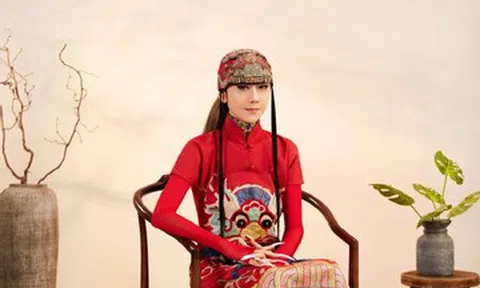 ‘Chim công làng múa’ Trung Quốc Dương Lệ Bình lần đầu biểu diễn tại Việt Nam