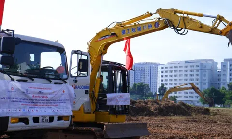 Khởi công toàn bộ dự án cải tạo rạch ô nhiễm bậc nhất TPHCM