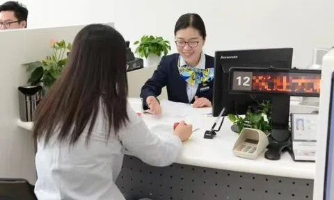 Người đàn ông chuyển 93 triệu đồng nhưng đối tác lại nhận được gấp 10 lần, ngân hàng kiện vì "cấu kết lừa đảo":Tòa tuyên khách không cần trả lại tiền