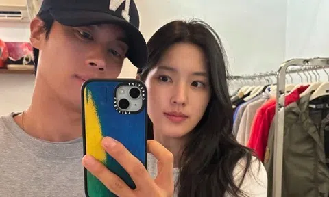 4 kiểu cha mẹ khiến con tiêu tiền như nước