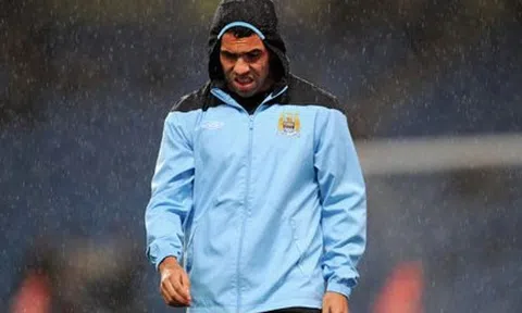 Sao nam bị gắn mác "kẻ hám tiền" gây sốc khi tiết lộ: "Tôi kiếm tiền để nuôi cả dòng họ"