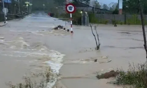 Liên tiếp 3 đợt lũ lịch sử ở miền Trung: Nguyên nhân do đâu?