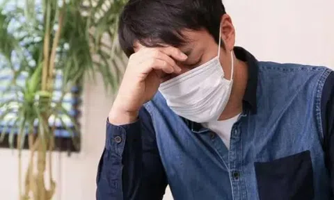 Cho bạn vay hơn 29 triệu đồng nhưng đòi mãi không trả, tôi chặn liên lạc, xem như mất tiền: 2 năm sau nghe nhân viên ngân hàng nói 1 câu mà sững người