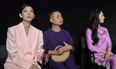 Xuân Lan bật khóc vì Tú "Mưa đỏ"