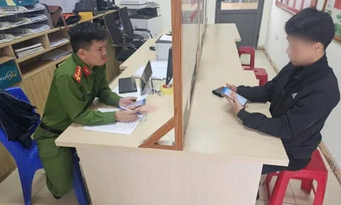 Ra ngân hàng làm thủ tục, người đàn ông Hà Tĩnh phát hiện có tài khoản lạ chuyển khoản cho 150 triệu đồng từ 4 tháng trước: Công an xã vào cuộc xác minh