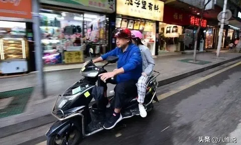 Thạc sĩ danh giá từng thất nghiệp, phải đi chạy xe ôm kiếm sống: Biết mình đủ xuất sắc thì cần gì quan tâm nhận xét của người khác