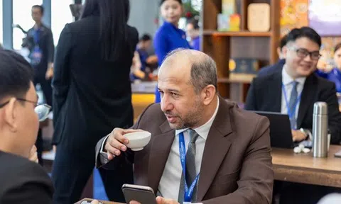 Phía sau một tách trà mở ra câu chuyện: Nhịp cầu văn hoá mở màn đối thoại cấp cao