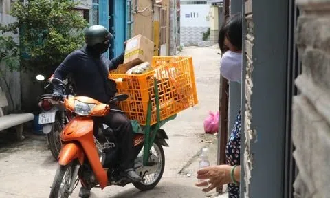 Chuyển khoản nhầm 23K cho shipper, hôm sau, người phụ nữ An Giang phát hiện: Tài khoản bị trừ hơn 30 triệu đồng