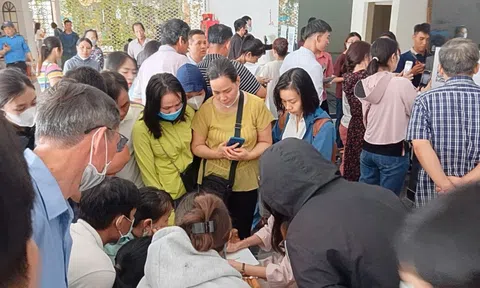 Yêu cầu kiểm tra, xử lý tình trạng 'cò hồ sơ' mua bán nhà ở xã hội