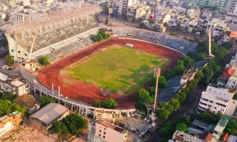 Sắp đấu giá sân vận động bị bỏ hoang hơn 1 thập kỷ