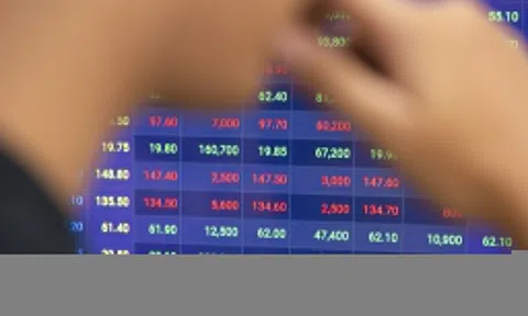 VN-Index vượt 1.700 điểm tuần này?