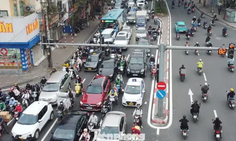 Hà Nội đưa ra phương án 'xoá' các điểm ùn tắc trong năm 2025