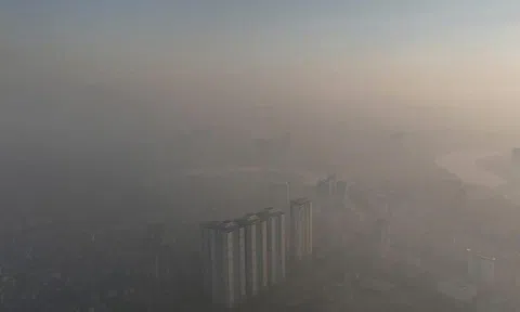 SỐC: Ô nhiễm không khí khiến người dân Hà Nội chịu tổn hại sức khỏe tương đương hút thụ động 2 điếu thuốc lá mỗi ngày