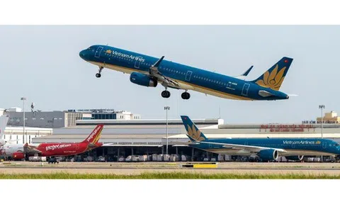 Hàng không Việt Nam phục hồi mạnh mẽ với tăng trưởng 2 con số 2025