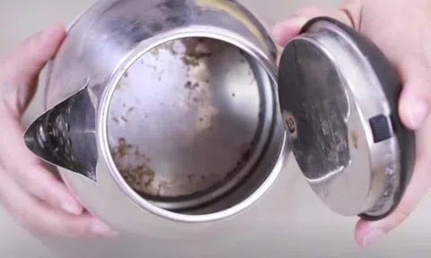 Nghiên cứu mới: Thứ quen thuộc trong bếp, nhà nào cũng dùng mỗi ngày có thể giải phóng 3 tỷ hạt vi nhựa