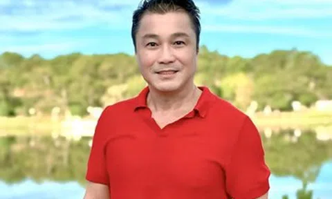 Diễn viên Lý Hùng tuổi 56 vẫn đưa tiền mẹ giữ, mong sớm báo tin đám cưới