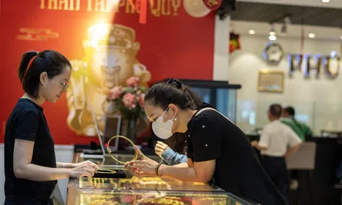 Giá vàng miếng bật tăng trở lại, vượt mốc 154 triệu/lượng