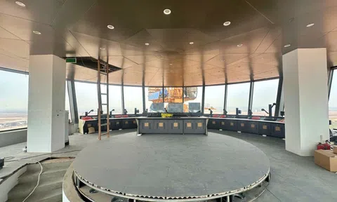 Tăng tốc lắp thiết bị trong tháp không lưu Long Thành, đón chuyến bay đầu tiên