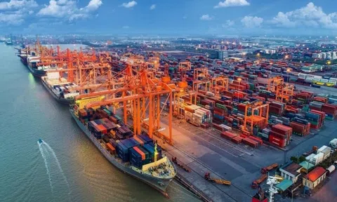 Xuất nhập khẩu 11 tháng vượt 839 tỷ USD, xuất siêu hơn 20 tỷ USD