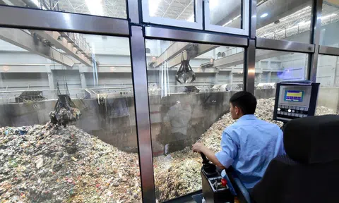 Trung Quốc biến rác toàn cầu thành cơ hội tỷ USD