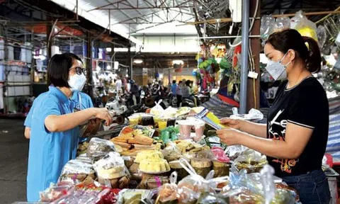 Đề xuất mới giúp hộ kinh doanh "bớt lo" khi kê khai thuế từ 1-1-2026