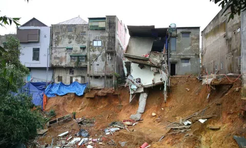 Quảng Trị báo cáo sau khi bị Thủ tướng phê bình chậm sửa chữa 12 ngôi nhà cho dân