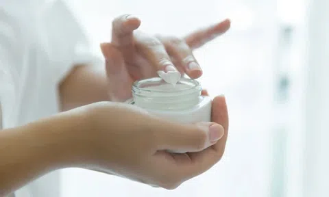 Đình chỉ lưu hành, thu hồi toàn quốc 4 loại mỹ phẩm do sai lệch công thức và nhãn mác