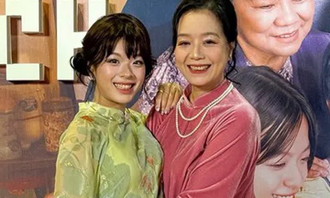 NSƯT Chiều Xuân khóc nức nở ở sự kiện