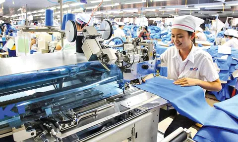 Biểu thuế thu nhập cá nhân giảm còn 5 bậc, ai hưởng lợi?