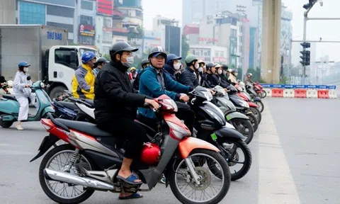 Hình ảnh bất ngờ trên các tuyến phố Hà Nội sau khi 1.837 camera AI chính thức đi vào hoạt động