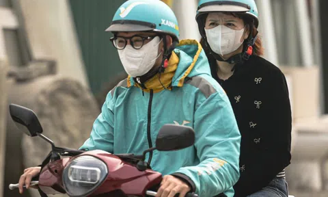 Chuyên gia: Hít thở không khí ngoài đường những ngày này tác hại ngang hút 2-8 điếu thuốc lá