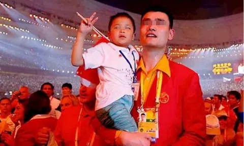 Cậu bé 9 tuổi cứu bạn trong trận động đất lịch sử ở Tứ Xuyên năm 2008: 17 năm sau, cuộc đời rẽ hướng đầy bất ngờ