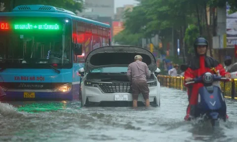 Hà Nội chi 5.579 tỷ đồng triển khai 10 dự án khẩn cấp chống ngập úng