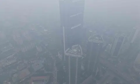 Điều ít ai ngờ: Bụi mịn xuyên qua lớp da khiến già nhanh, thậm chí ung thư