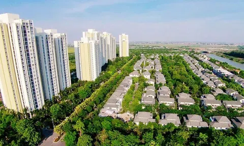 Đất ven đô ít người muốn mua biến thành những siêu đô thị hút khách