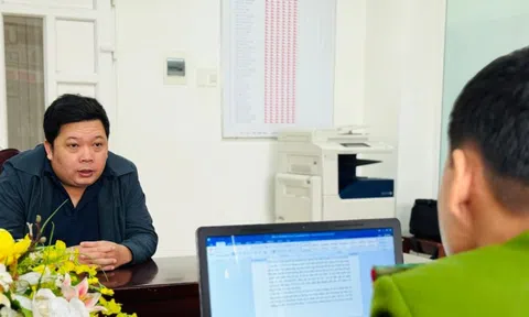 Nhiều phụ huynh bị lừa tiền vì tìm cách 'chạy trường' cho con